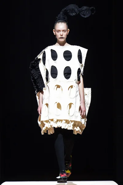 Look 22